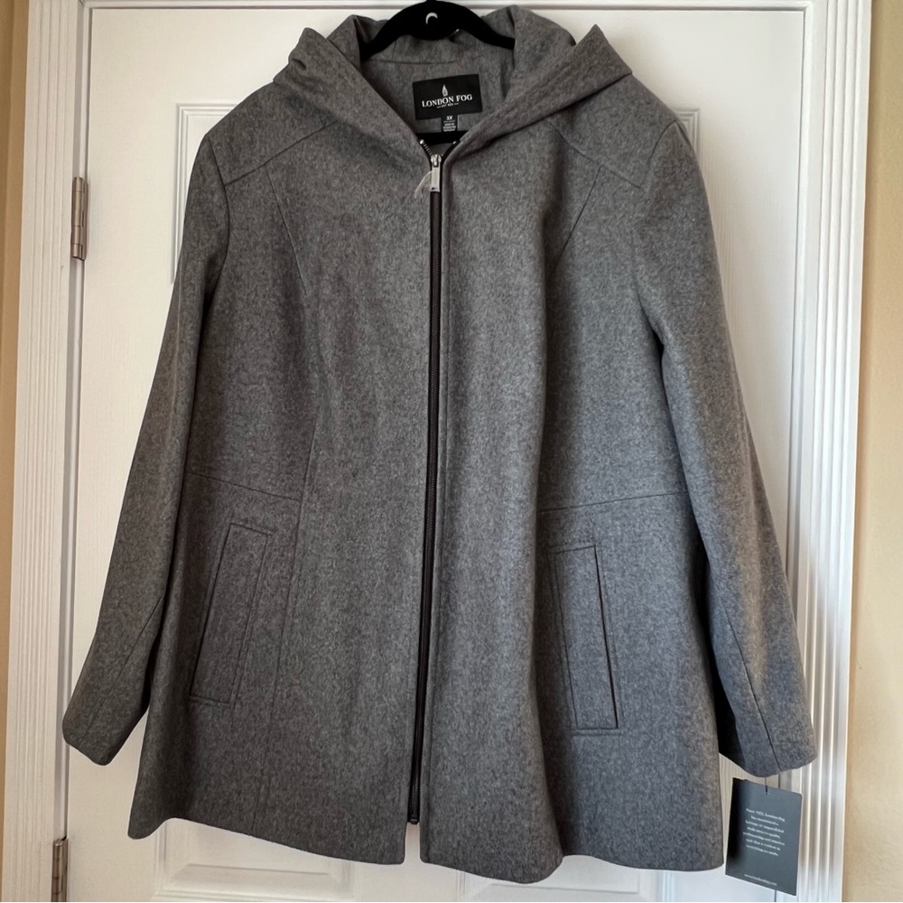 NWT! Women’s London Fog Peacoat With Hood 3X